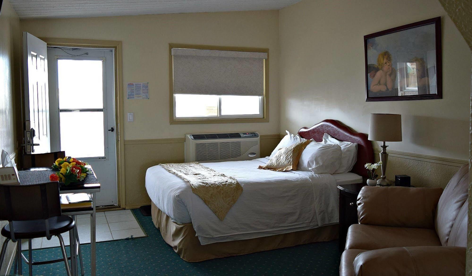 Centre Suite Inns Motel Bonnyville Εξωτερικό φωτογραφία